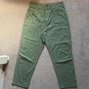 LC Lauren Conrad Olive Cuffed Cargo Pants- Size 12